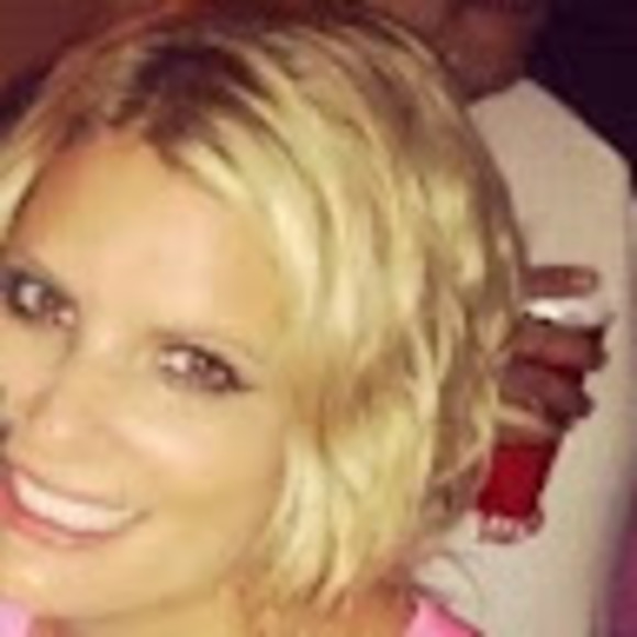 Meet your Posher, Desalbee - Picture 1 of 1